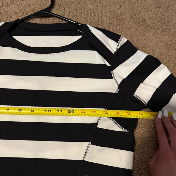 Lululemon Striped Base Runner Long Sleeve - Picture 12 of 13